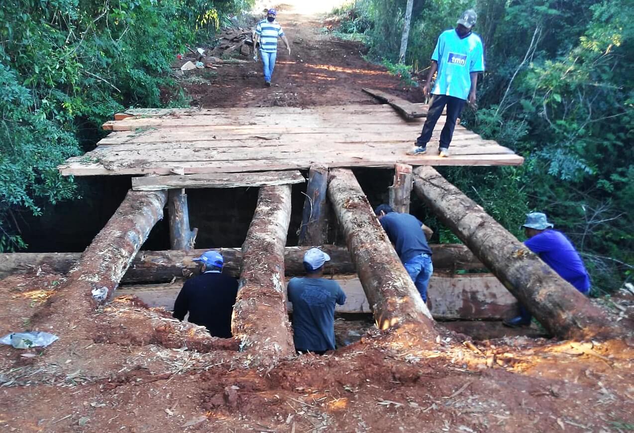 Secretaria de Obras e Viação executa melhorias na área urbana e no interior do município